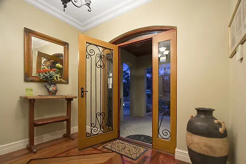 ****  Sorrento Beach Bed & Breakfast Perth Australia
